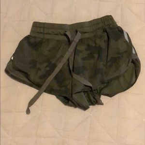Lulu lemon green camo shorts